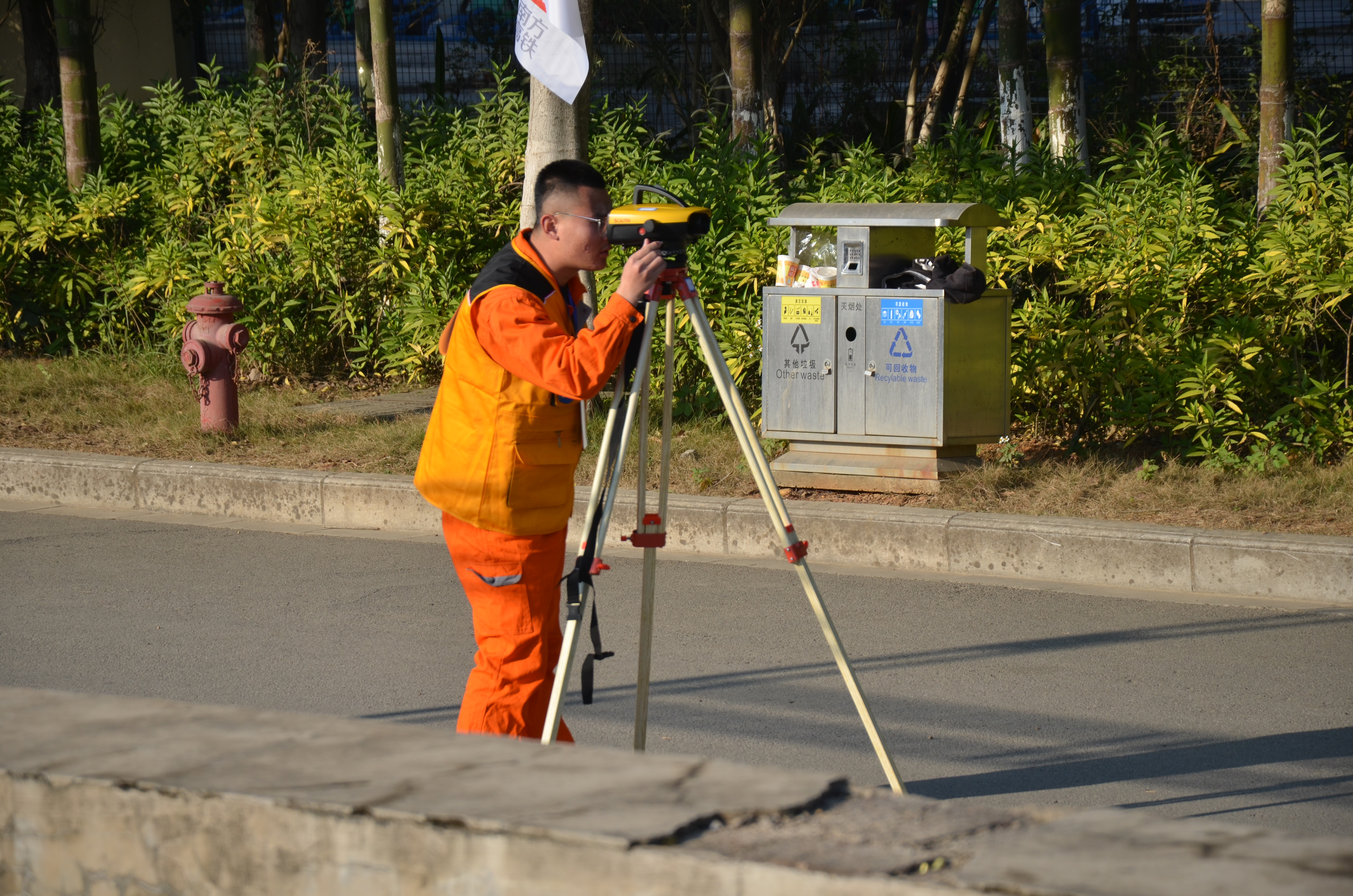 铁道工程系学子在第四届全国职业院校高速铁路精测精调技能竞赛中取得